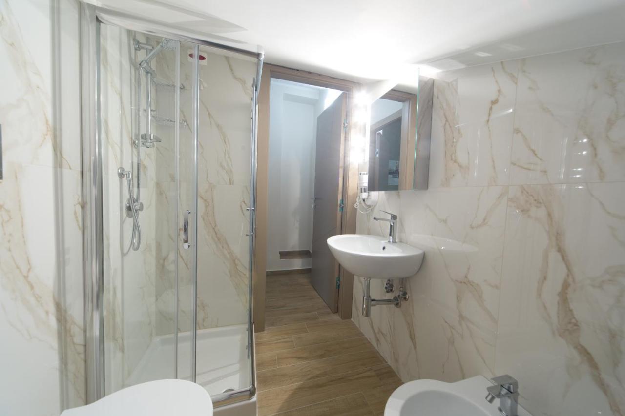 Slow Chic Apartment Beb Policlinico Messina Exterior photo