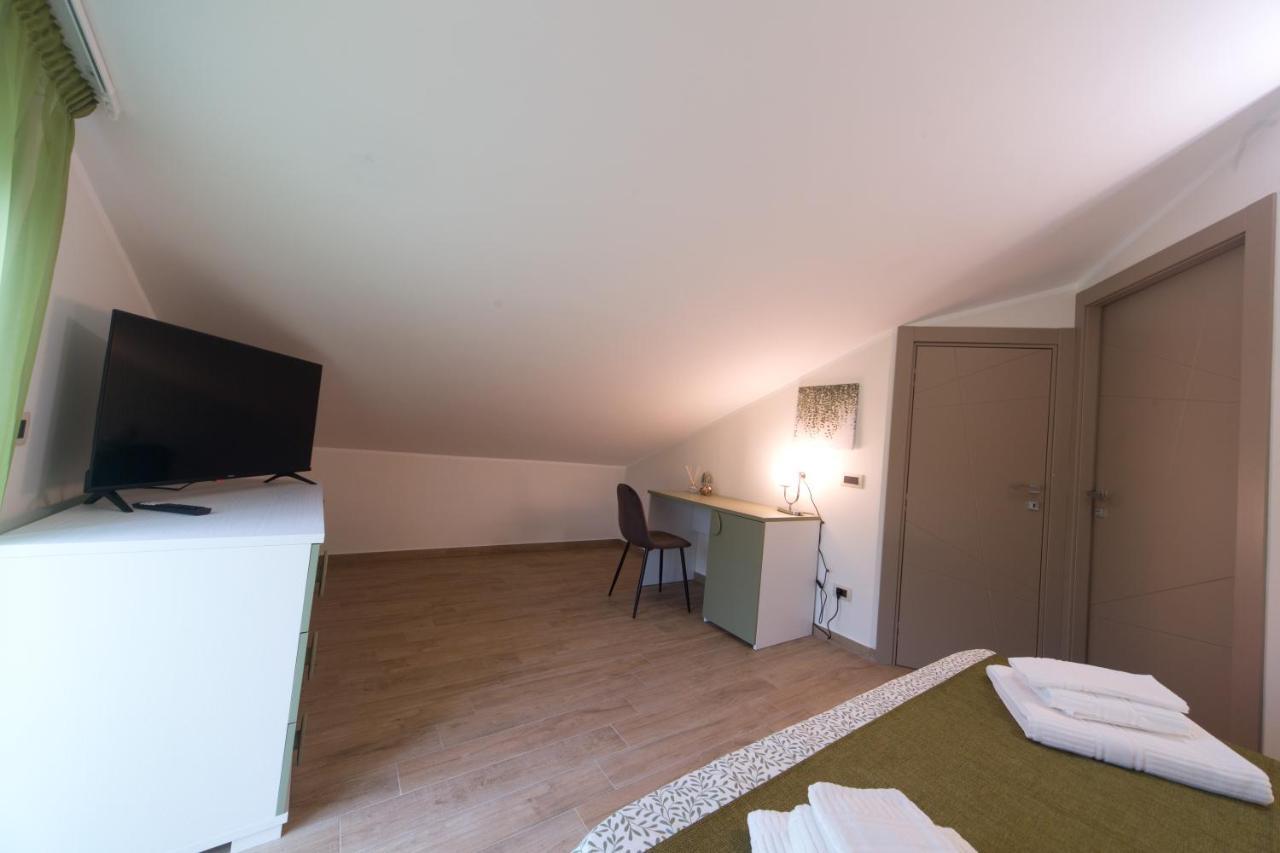 Slow Chic Apartment Beb Policlinico Messina Exterior photo