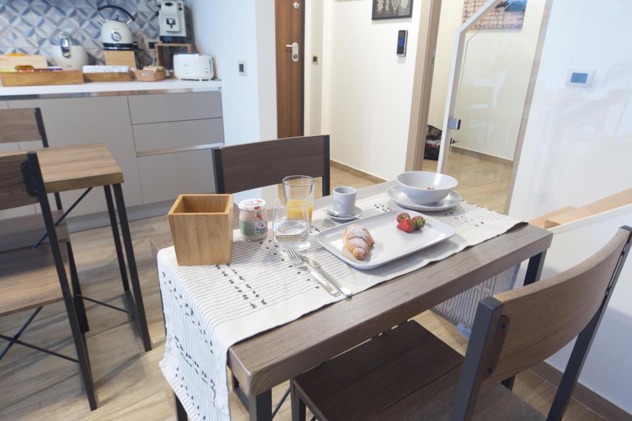 Slow Chic Apartment Beb Policlinico Messina Exterior photo