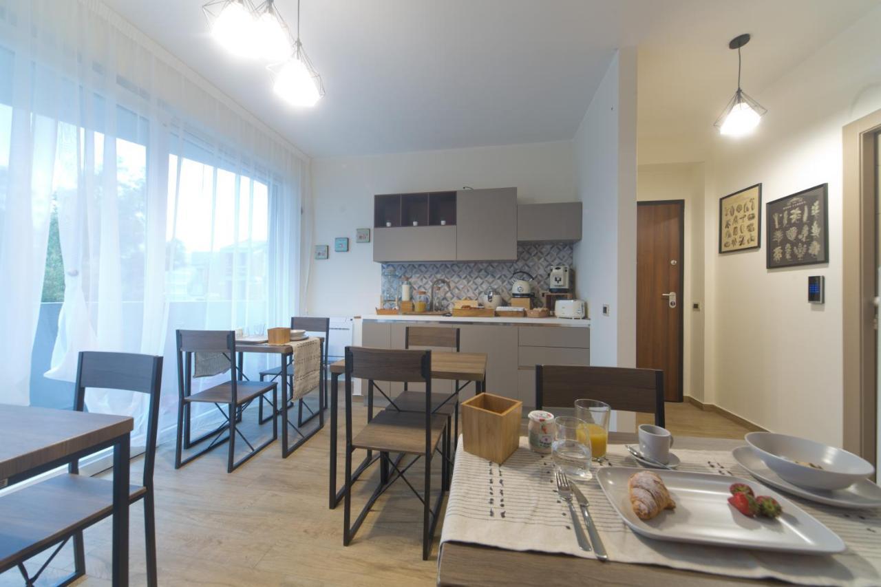 Slow Chic Apartment Beb Policlinico Messina Exterior photo